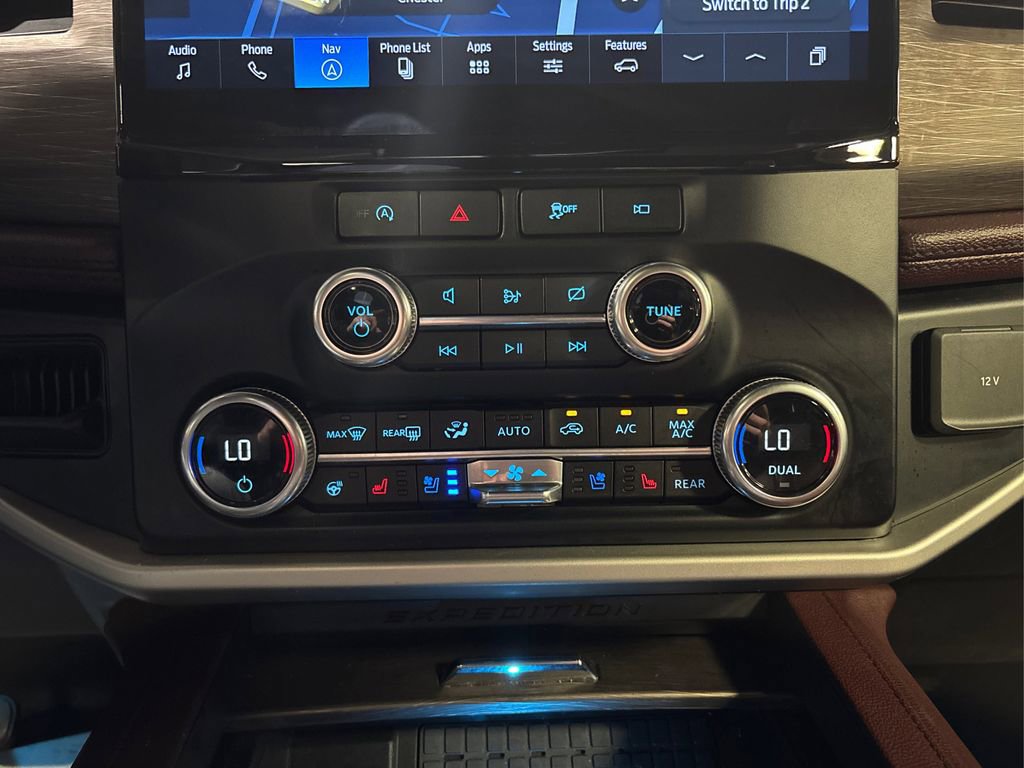 Certified 2024 Ford Expedition Limited AWD/4WD image 30