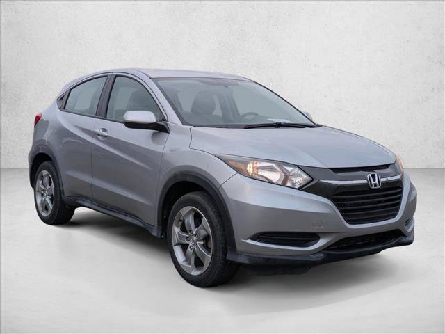 Used 2018 Honda HR-V LX image 3