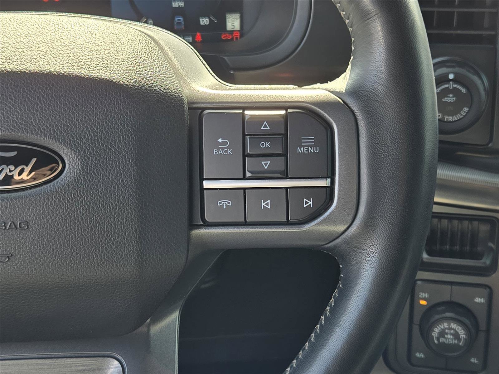 Certified 2024 Ford F150 Lariat w/ FX4 Off-Road Package AWD/4WD image 29