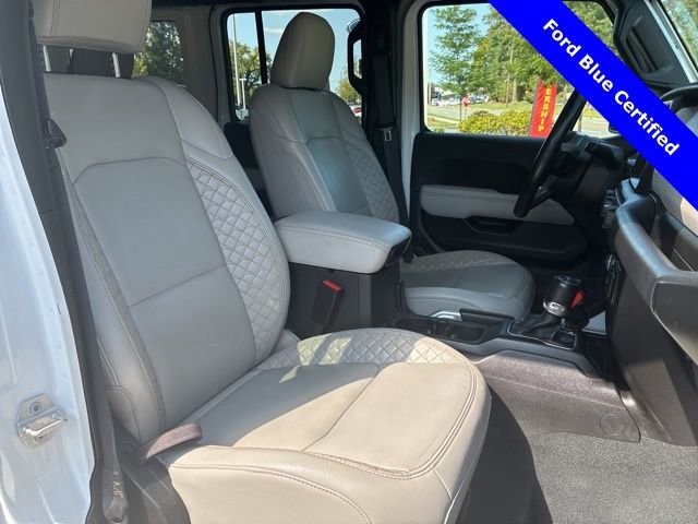 Used 2022 Jeep Wrangler Unlimited Sahara image 27