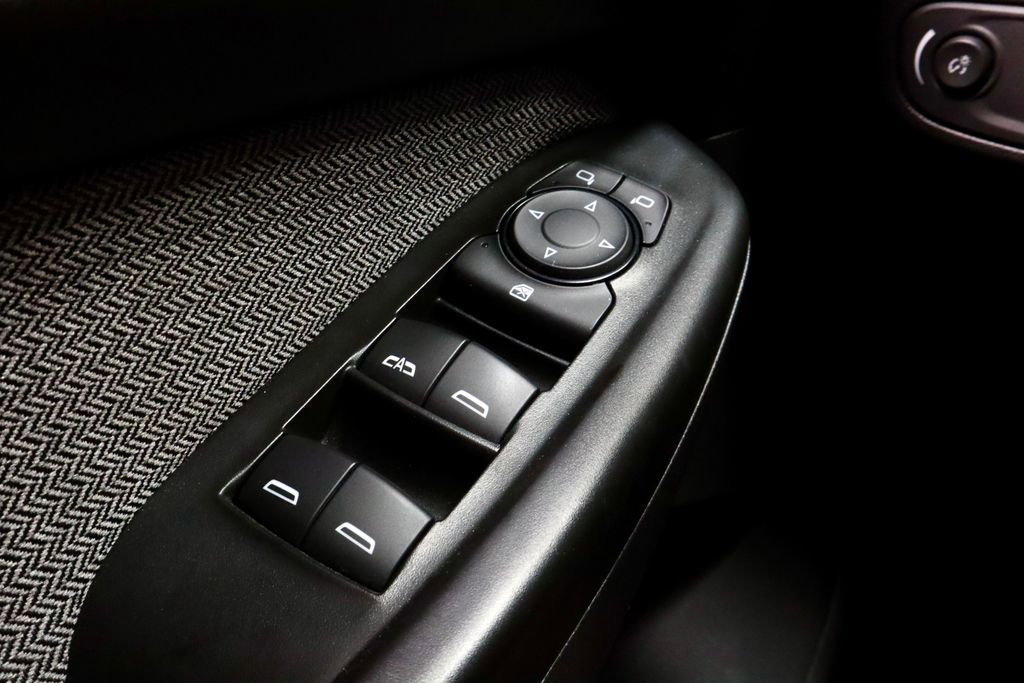 Used 2024 Chevrolet TrailBlazer LT image 25