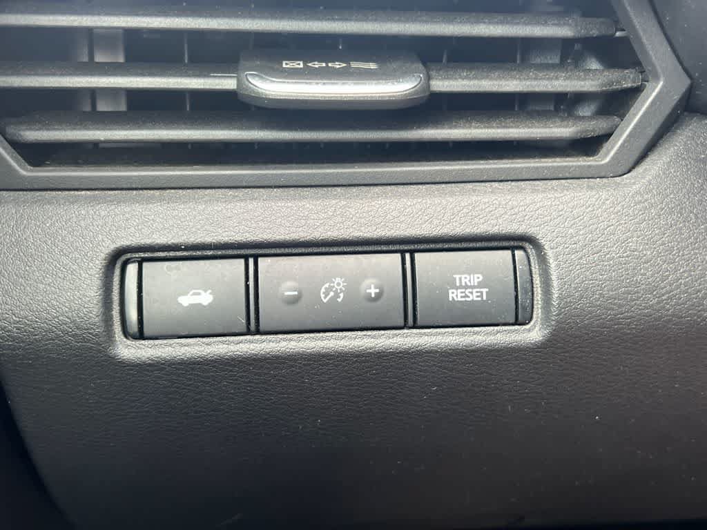 Used 2020 Nissan Altima 2.5 SR FWD image 28