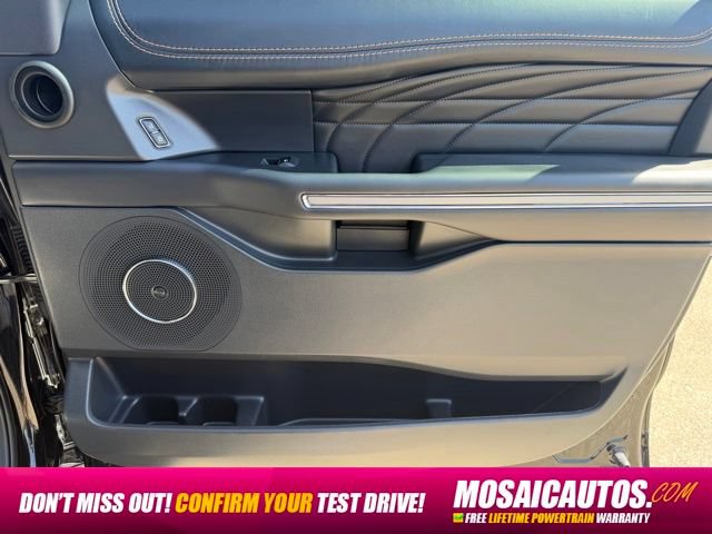 Certified 2024 Ford Expedition Platinum AWD/4WD image 8