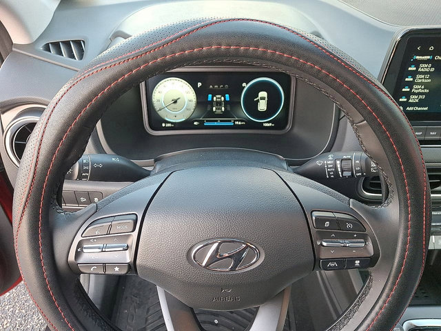 Used 2023 Hyundai Kona Limited image 21