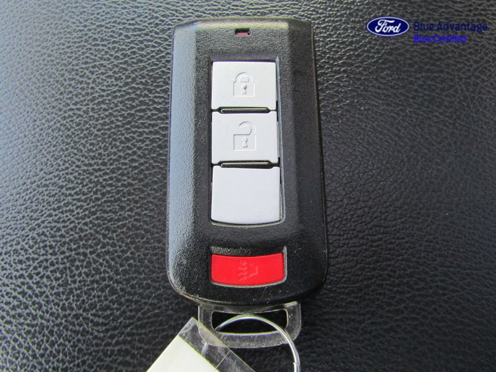 Used 2019 Mitsubishi Eclipse Cross SEL AWD/4WD image 43