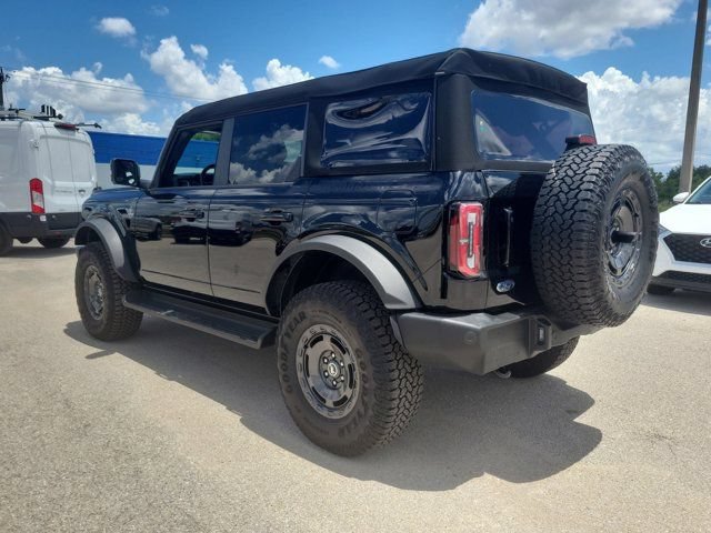 Certified 2025 Ford Bronco Outer Banks w/ Sasquatch Package AWD/4WD image 4