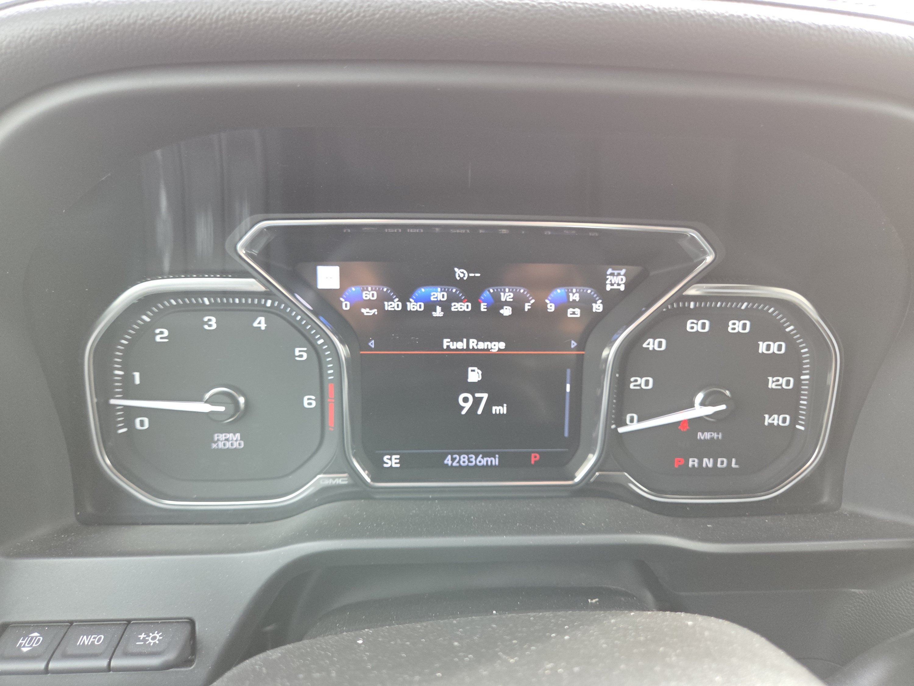 Used 2022 GMC Sierra 2500 AT4 w/ AT4 Premium Plus Package AWD/4WD image 41