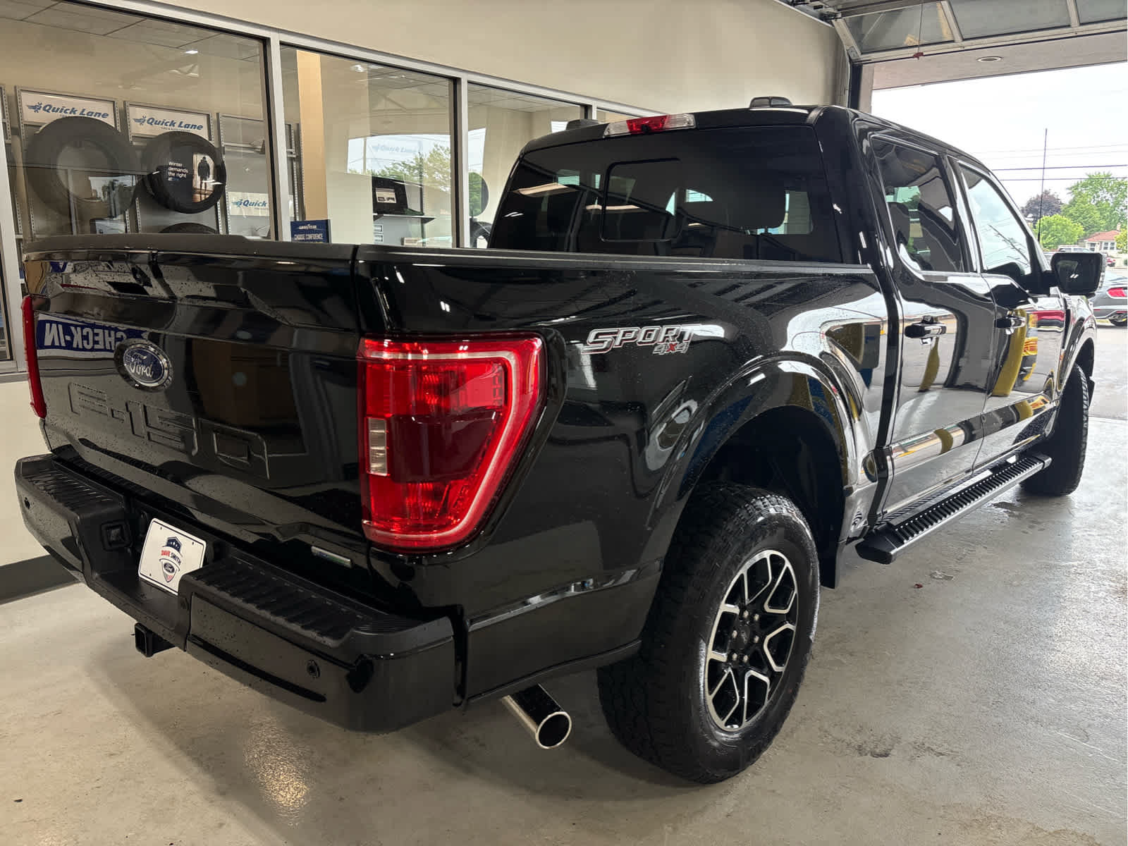 Certified 2022 Ford F150 XLT w/ Equipment Group 302A High AWD/4WD image 11
