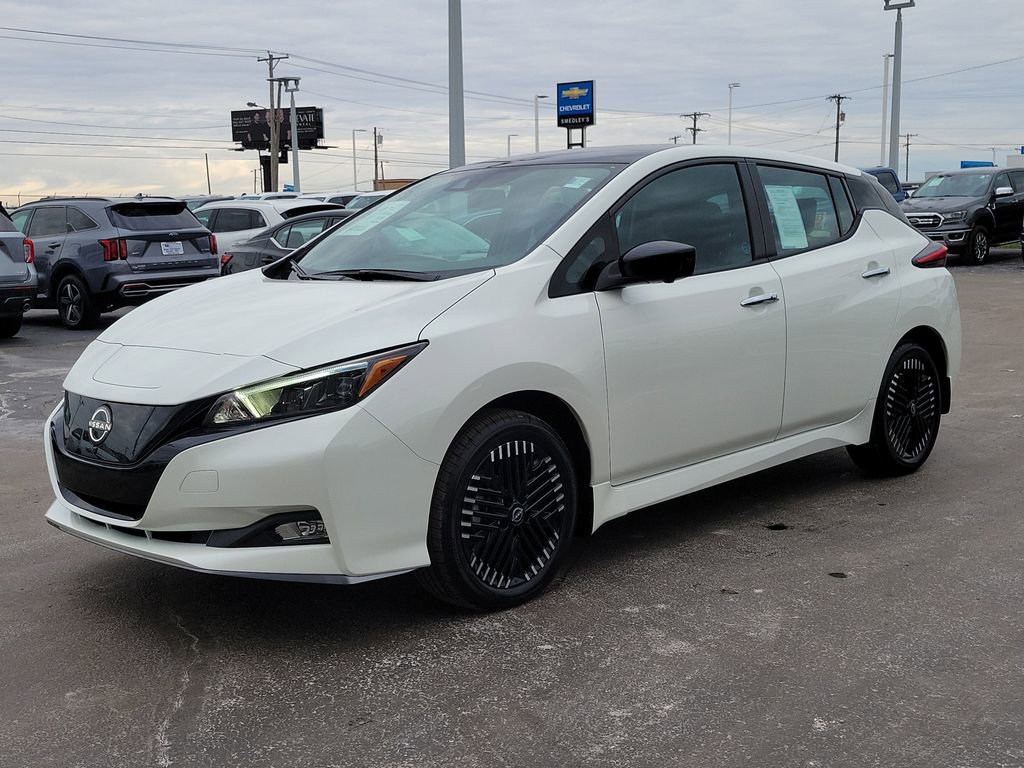 Used 2025 Nissan Leaf SV Plus image 8
