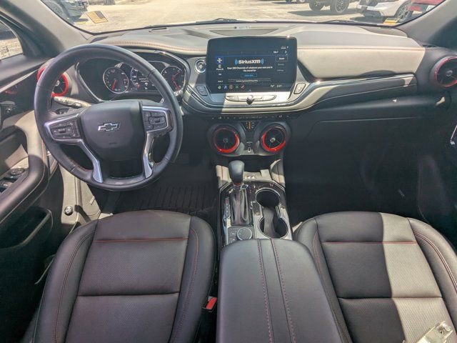 Used 2024 Chevrolet Blazer RS FWD image 16