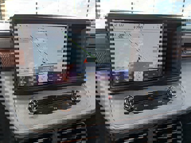 Certified 2024 Ford Maverick Lariat image 23