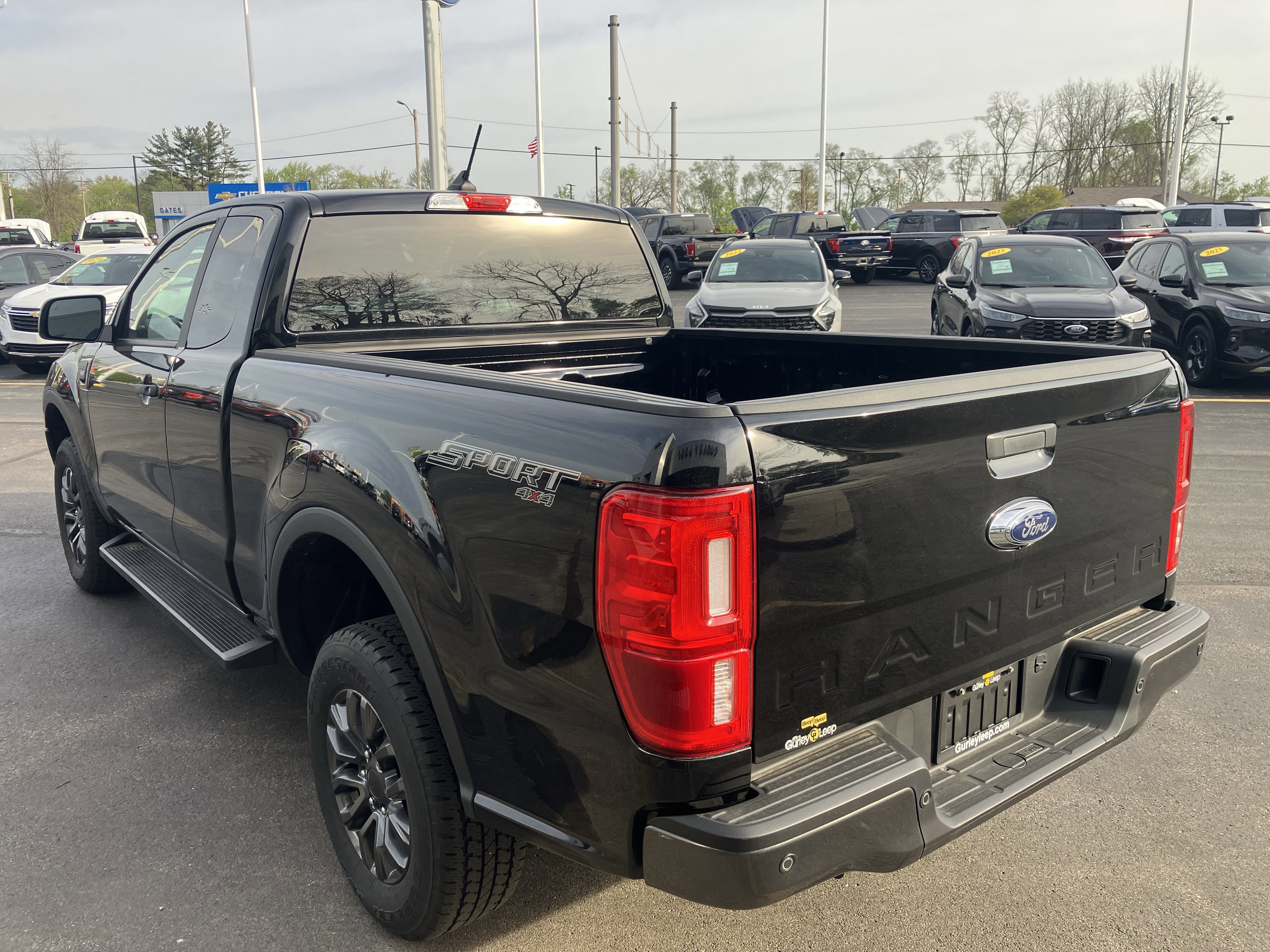 Certified 2023 Ford Ranger XLT w/ Equipment Group 301A Mid AWD/4WD image 3