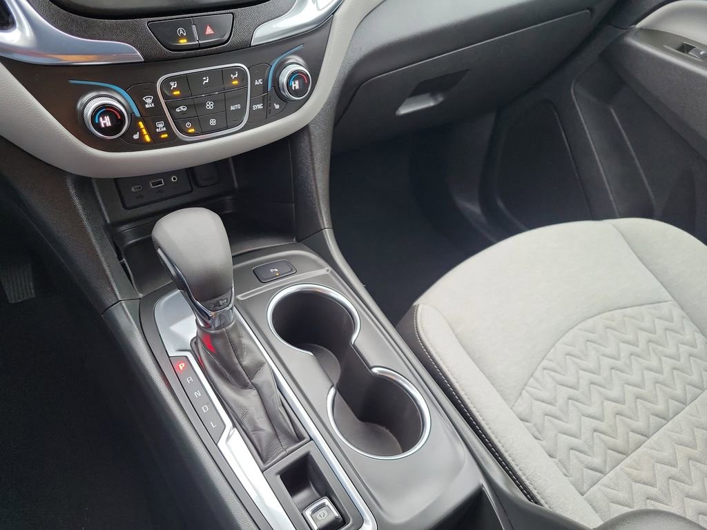 Used 2022 Chevrolet Equinox LT FWD image 32