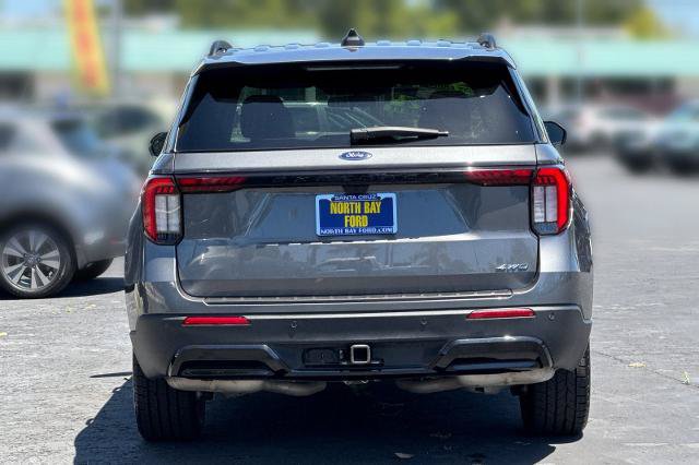 Certified 2025 Ford Explorer ST-Line AWD/4WD image 31