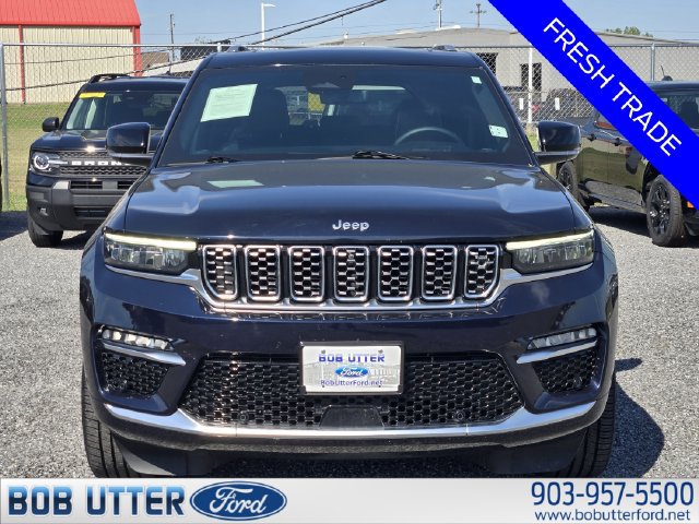 Used 2024 Jeep Grand Cherokee Summit AWD/4WD image 3