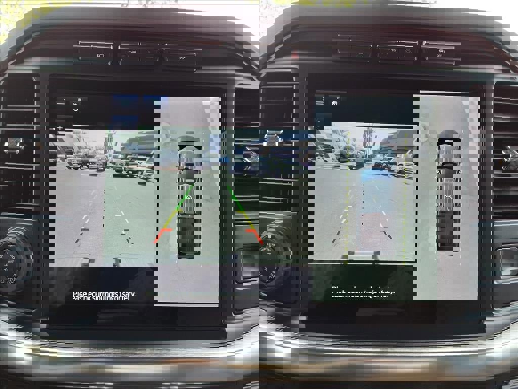 Certified 2022 Ford F150 Lariat w/ Equipment Group 502A High image 27