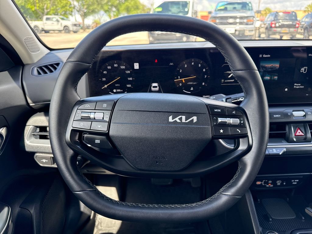 Used 2025 Kia K4 EX FWD image 14