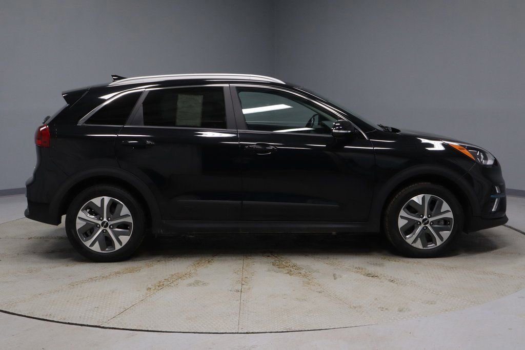 Used 2022 Kia Niro EX w/ Cold Weather Package image 6