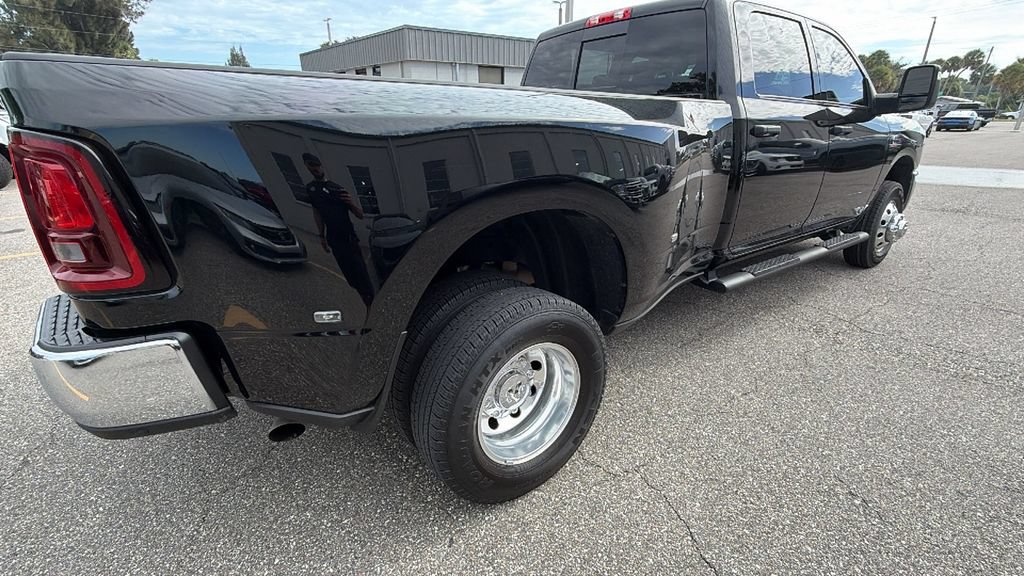 Used 2025 RAM 3500 Tradesman AWD/4WD image 11