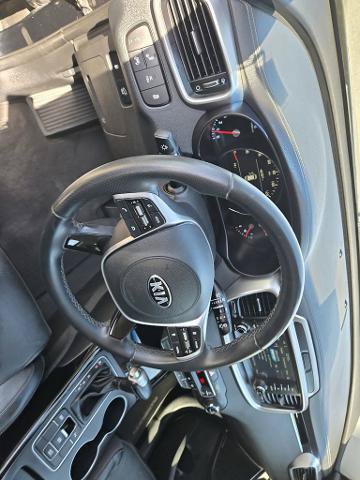 Used 2019 Kia Sorento SX FWD image 11