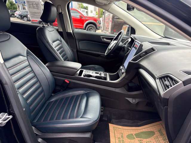 Certified 2022 Ford Edge SEL w/ Sport Appearance Package AWD/4WD image 29