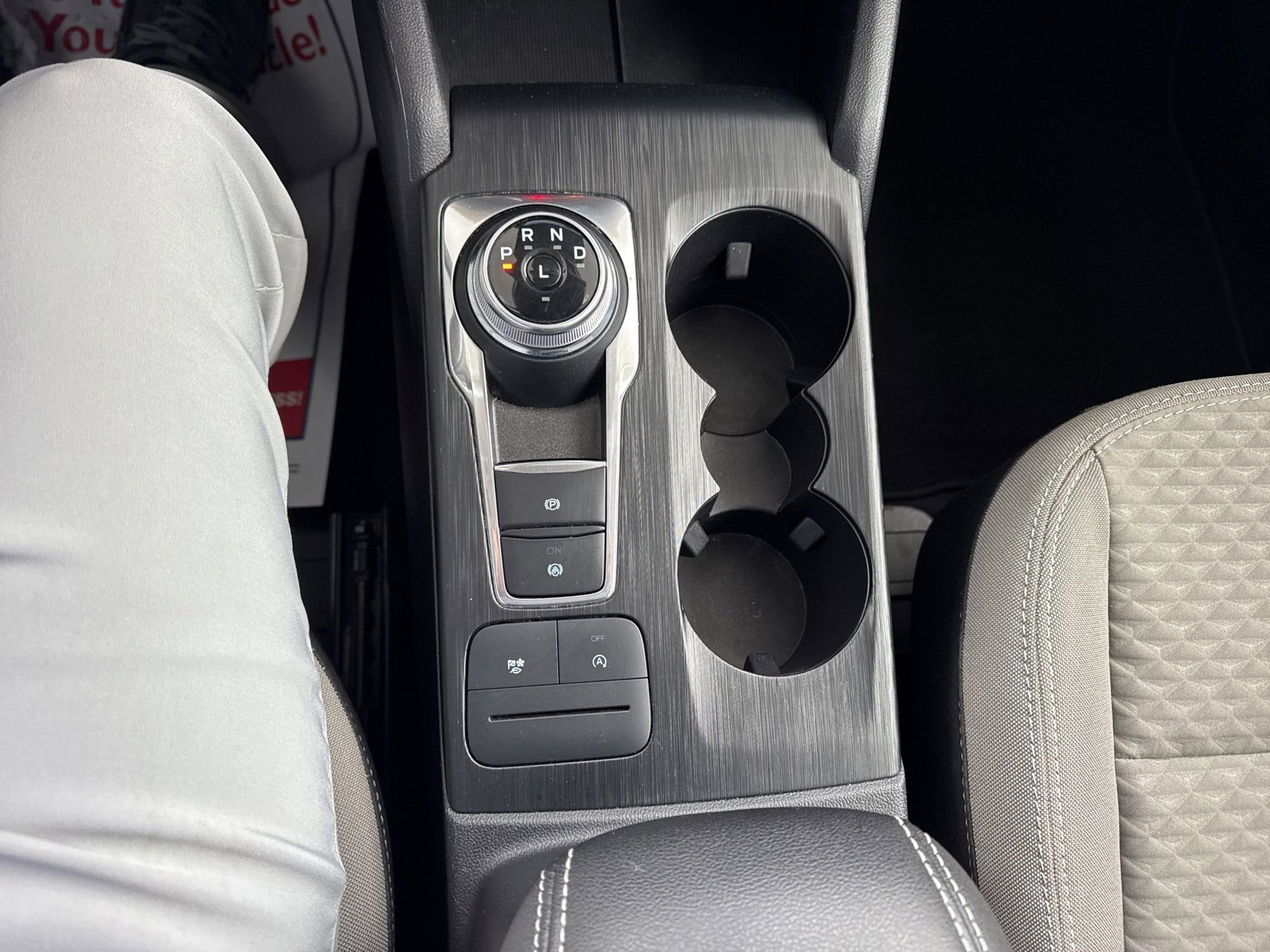 Certified 2022 Ford Escape SE w/ Convenience Package image 29