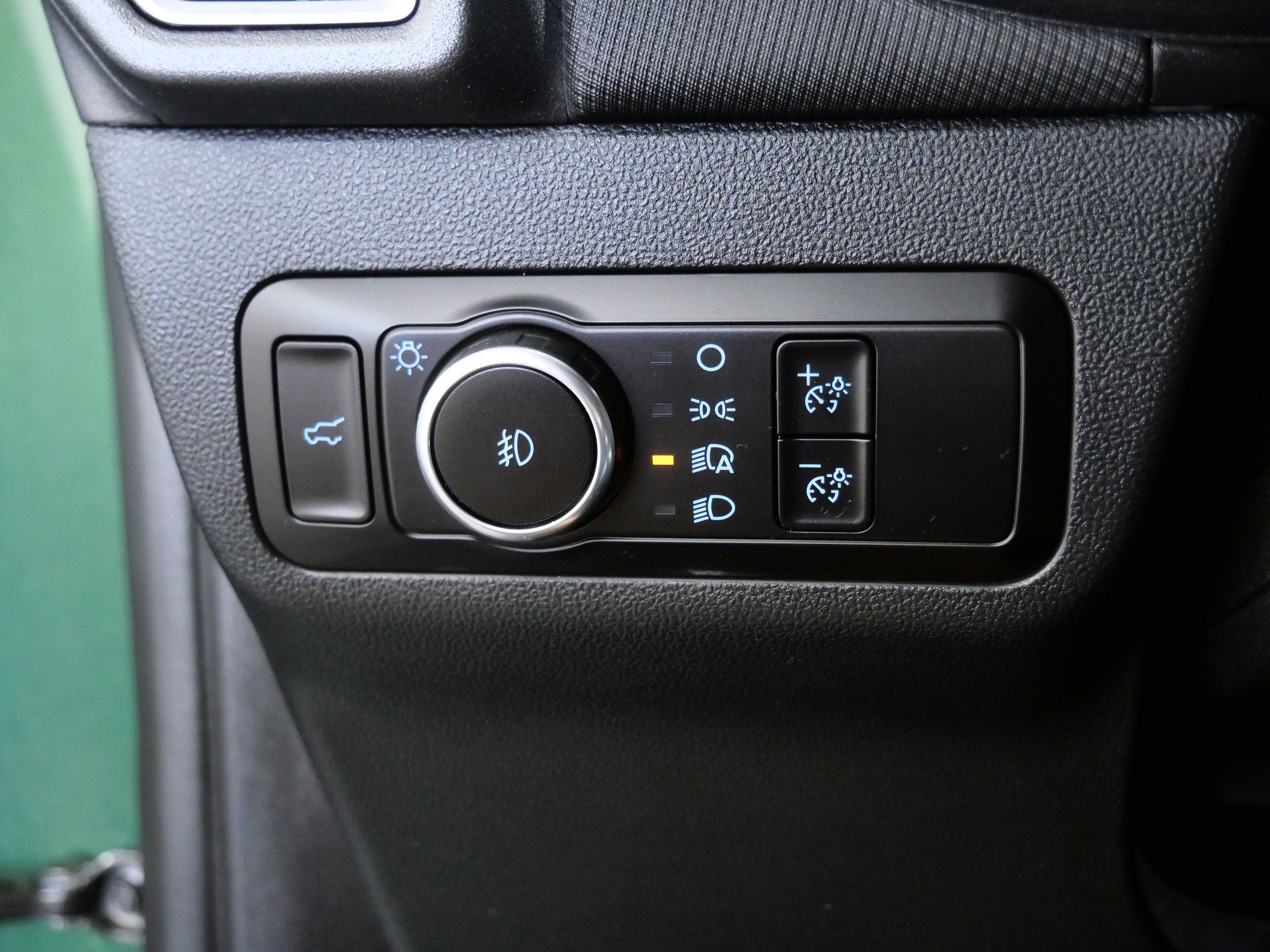 Certified 2025 Ford Bronco Sport Outer Banks w/ Outer Banks Tech Package+ AWD/4WD image 23