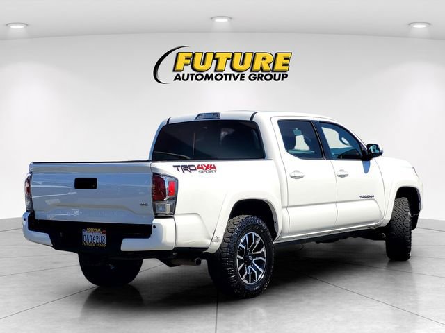 Used 2020 Toyota Tacoma TRD Sport w/ Technology Package AWD/4WD image 5