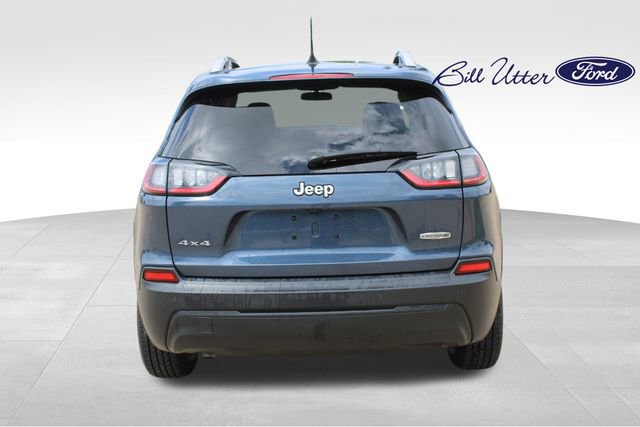 Used 2020 Jeep Cherokee Latitude Plus w/ Cold Weather Group AWD/4WD image 6
