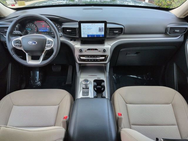 Certified 2024 Ford Explorer XLT image 15