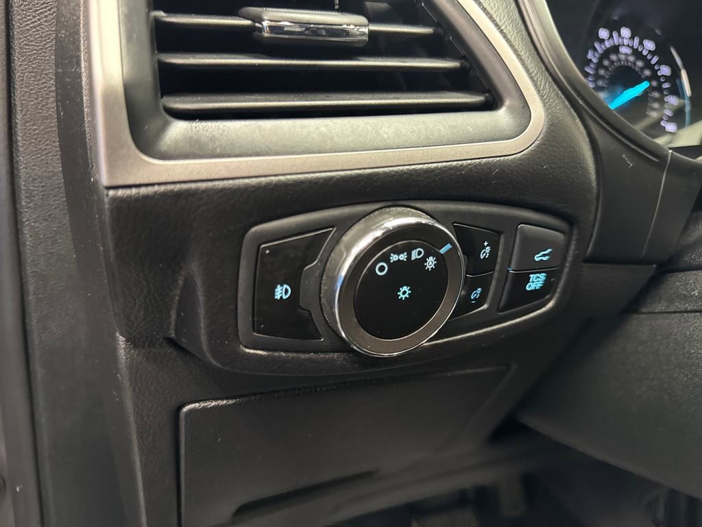 Certified 2023 Ford Edge SEL w/ Convenience Package AWD/4WD image 41