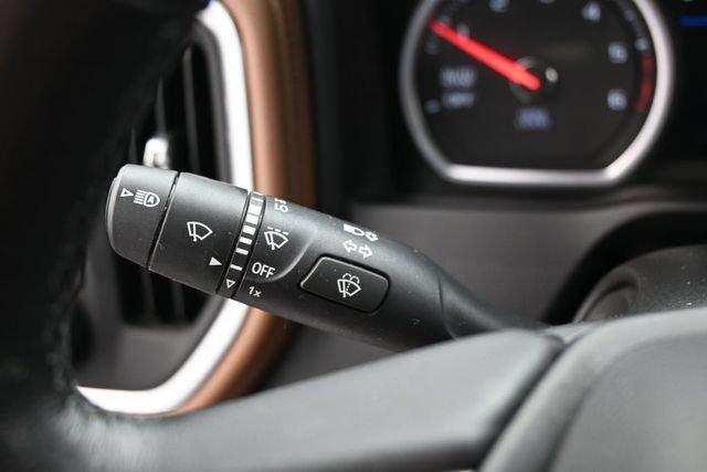 Used 2022 Chevrolet Silverado 1500 High Country AWD/4WD image 17