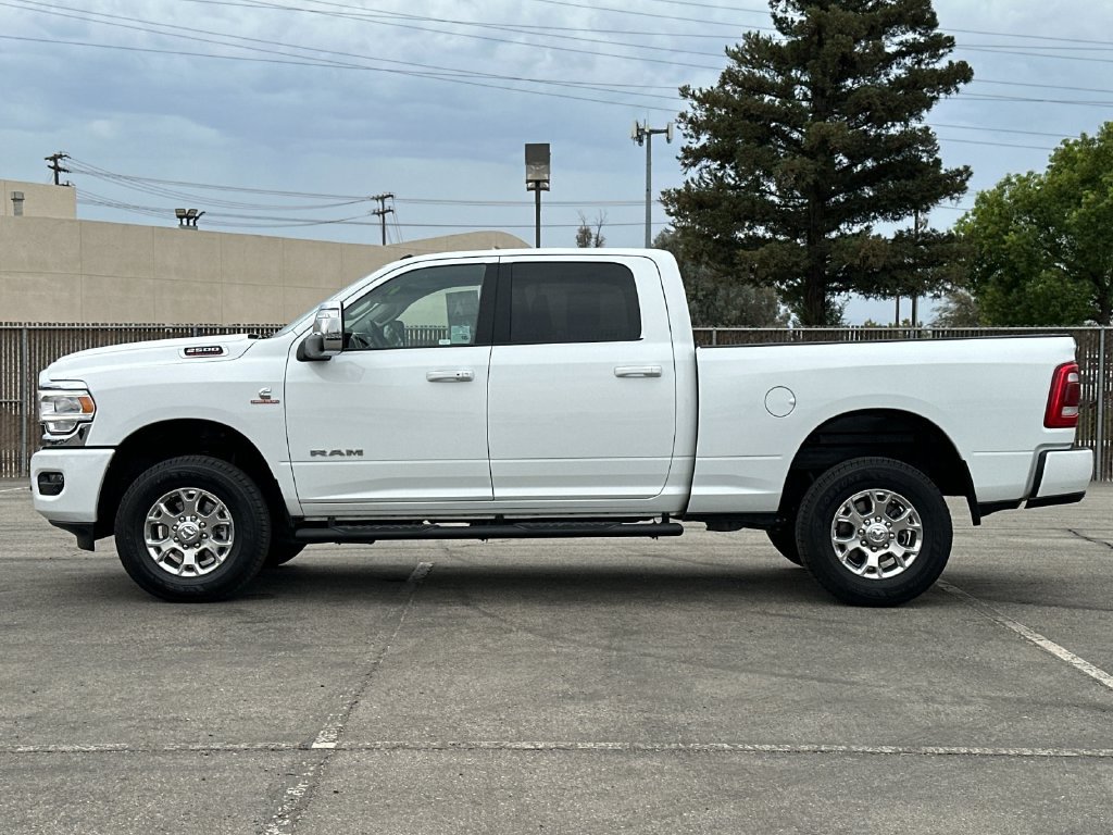 Used 2024 RAM 2500 Laramie w/ Safety Group AWD/4WD image 2