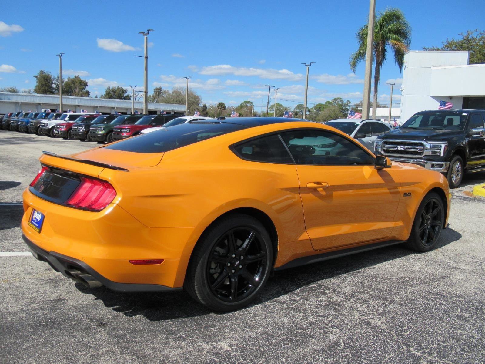Certified 2019 Ford Mustang GT Premium w/ Equipment Group 401A image 4