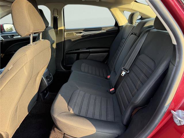 Certified 2020 Ford Fusion SE FWD image 10