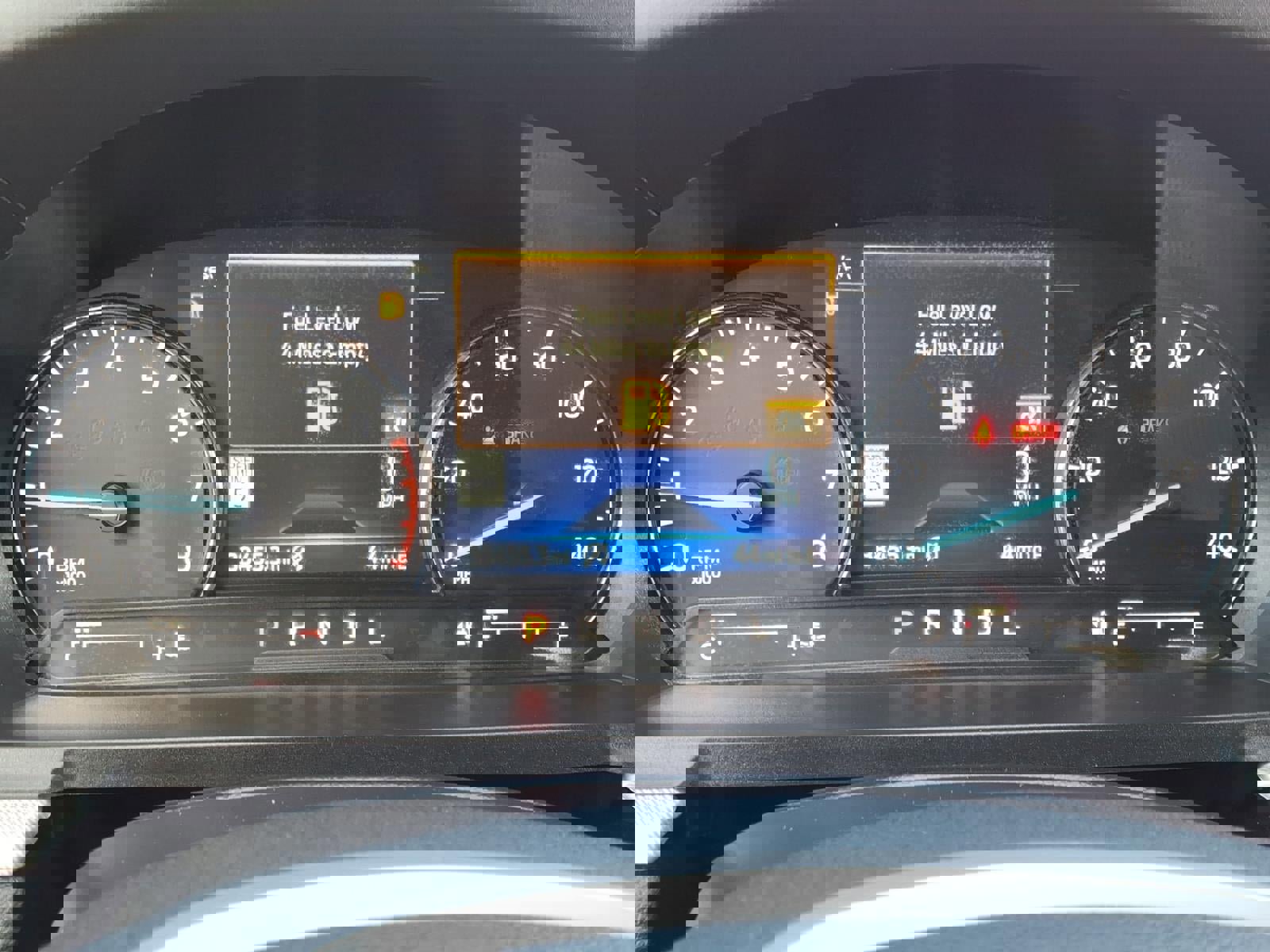 Certified 2023 Ford Explorer XLT w/ Equipment Group 202A image 31