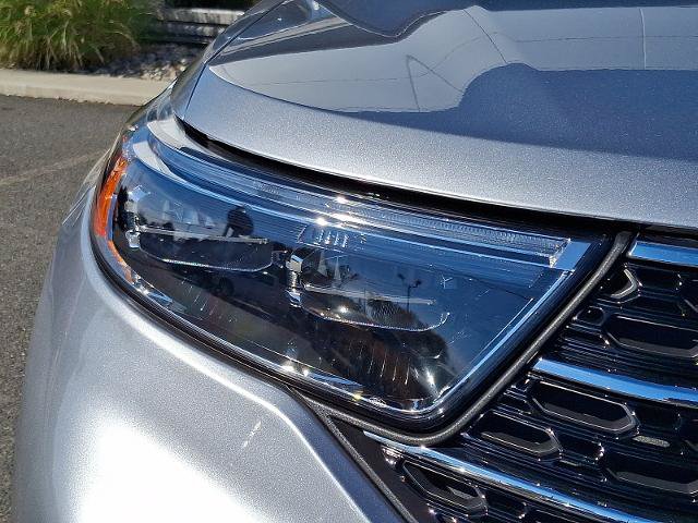Certified 2024 Ford Explorer XLT w/ Equipment Group 202A AWD/4WD image 9