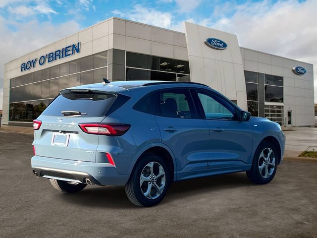 Certified 2024 Ford Escape ST-Line w/ Tech Pack #1 AWD/4WD image 5