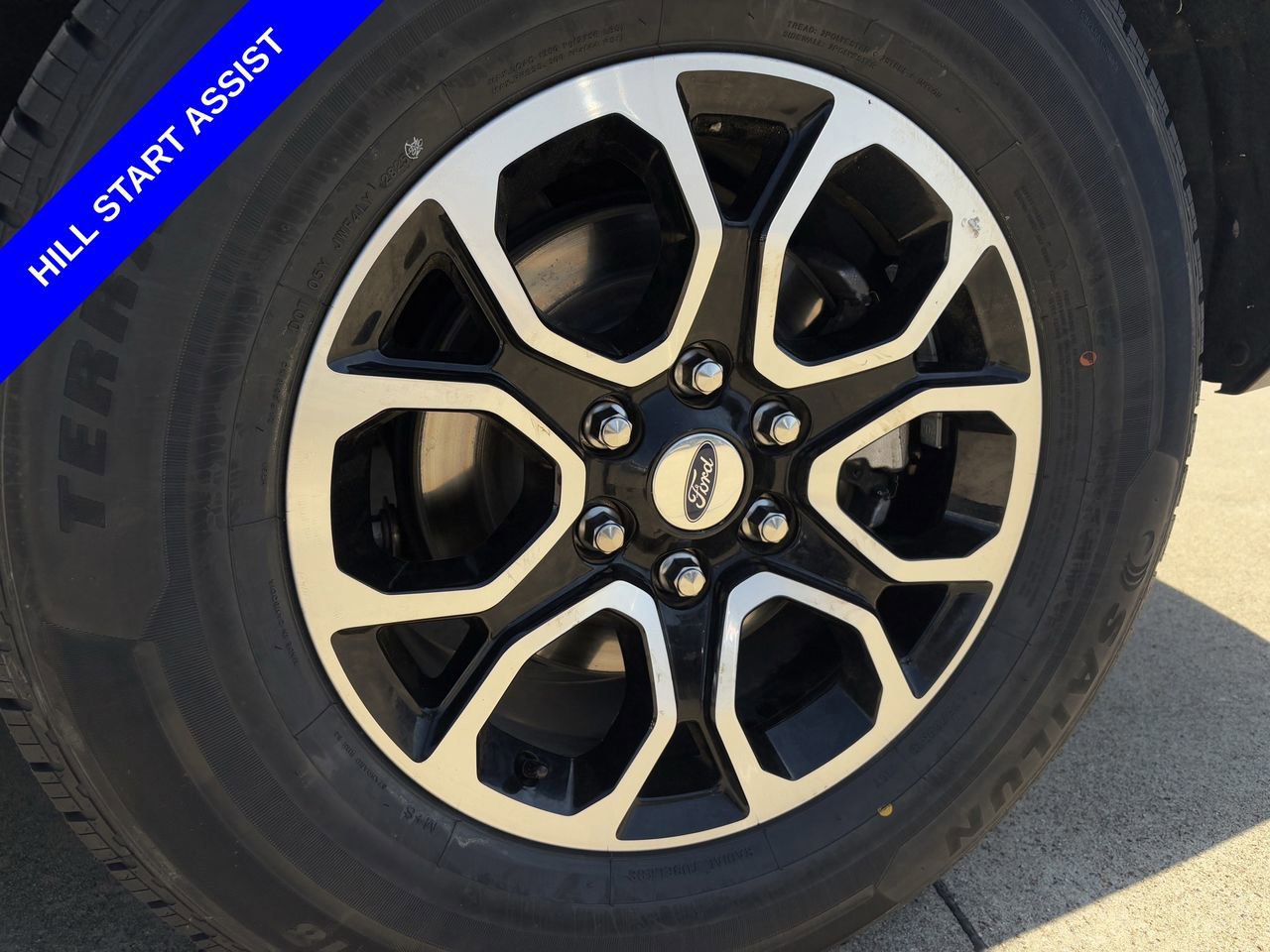 Certified 2024 Ford Expedition Max XLT image 12