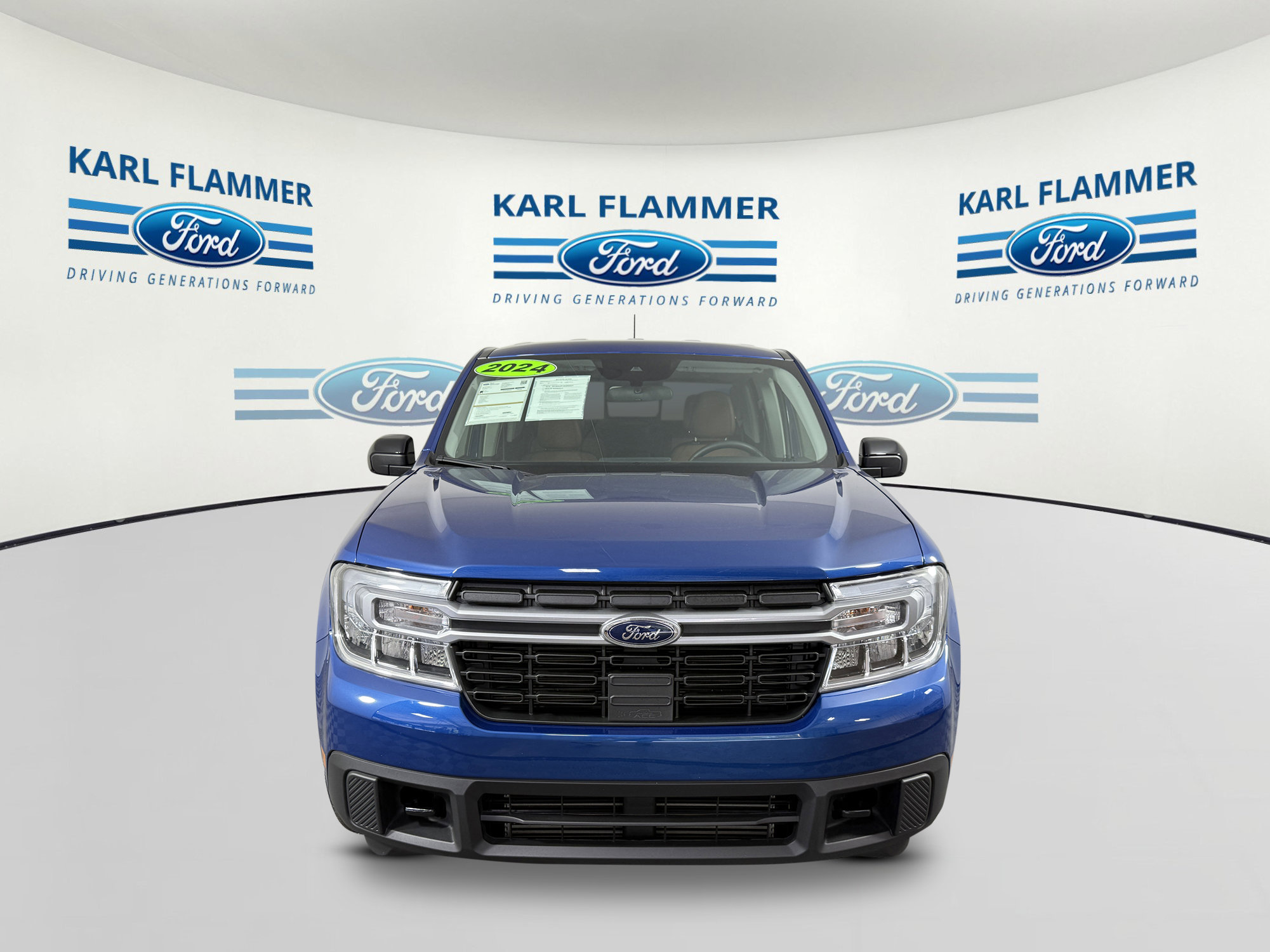 Certified 2024 Ford Maverick Lariat w/ FX4 Off-Road Package AWD/4WD image 6