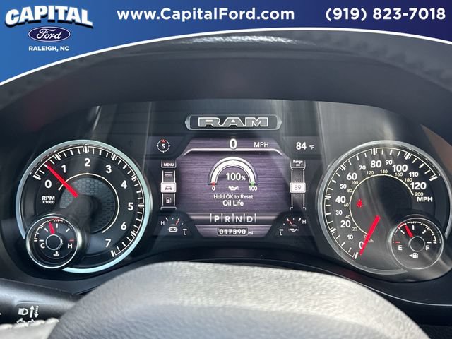 Used 2024 RAM 1500 Laramie AWD/4WD image 25