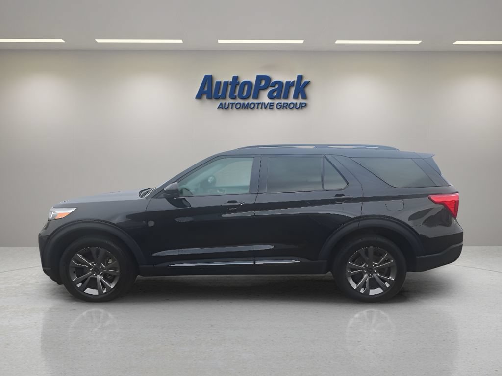 Certified 2024 Ford Explorer XLT w/ Equipment Group 202A AWD/4WD image 4