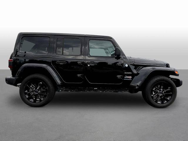 Used 2024 Jeep Wrangler Unlimited Sahara AWD/4WD image 8