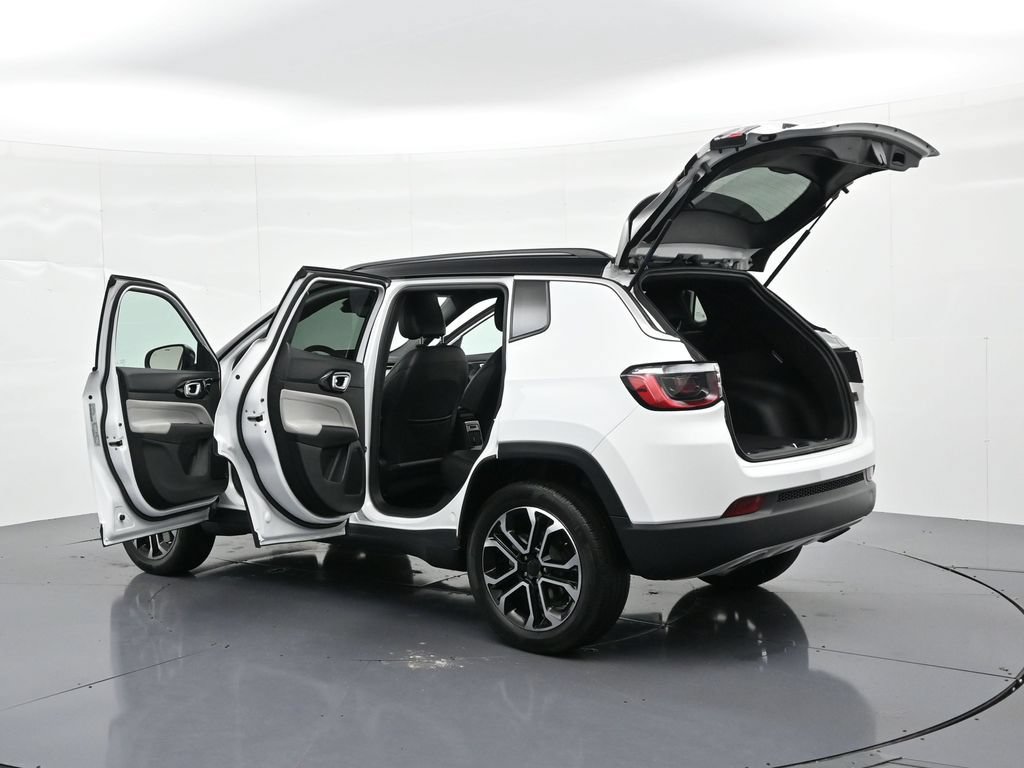 Used 2023 Jeep Compass Limited AWD/4WD image 26