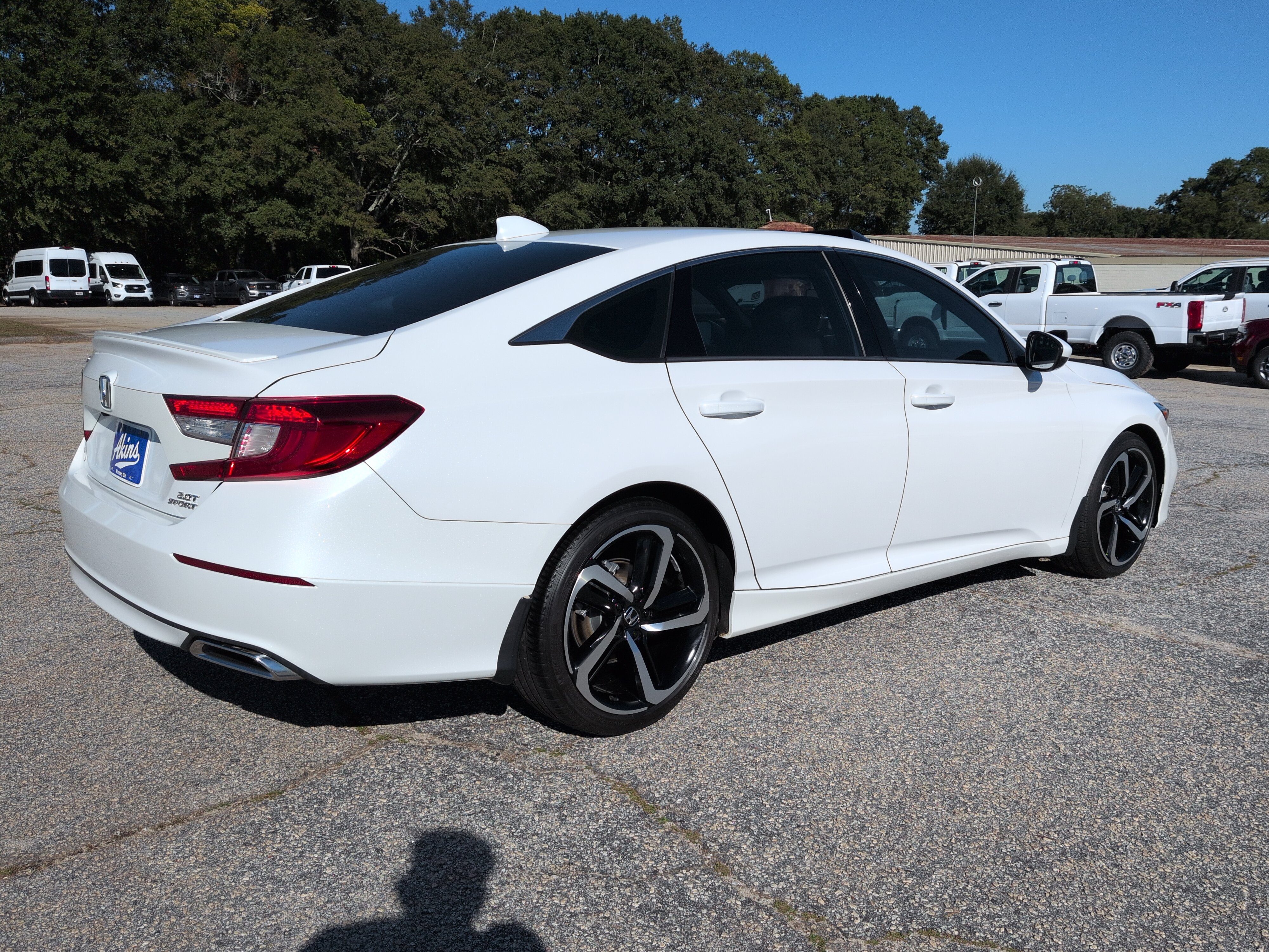 Used 2020 Honda Accord Sport image 3