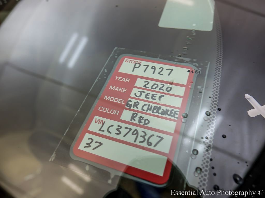 Used 2020 Jeep Grand Cherokee Limited w/ Premium Lighting Group image 29