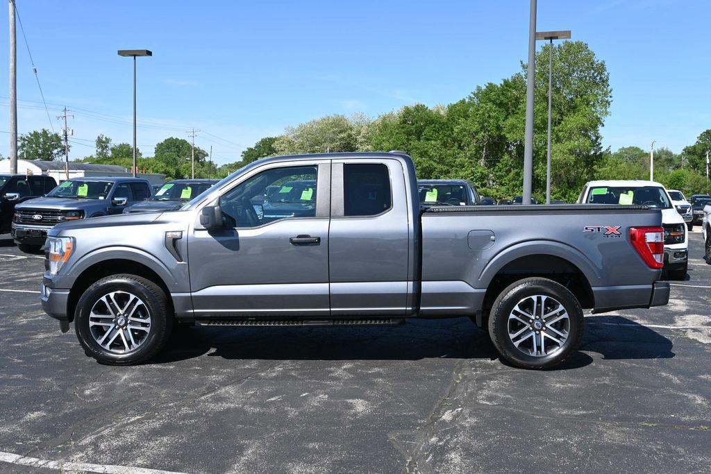 Certified 2022 Ford F150 XL w/ STX Appearance Package AWD/4WD image 4