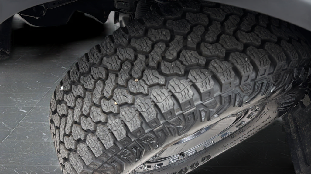 Certified 2025 Ford Bronco Badlands AWD/4WD image 37