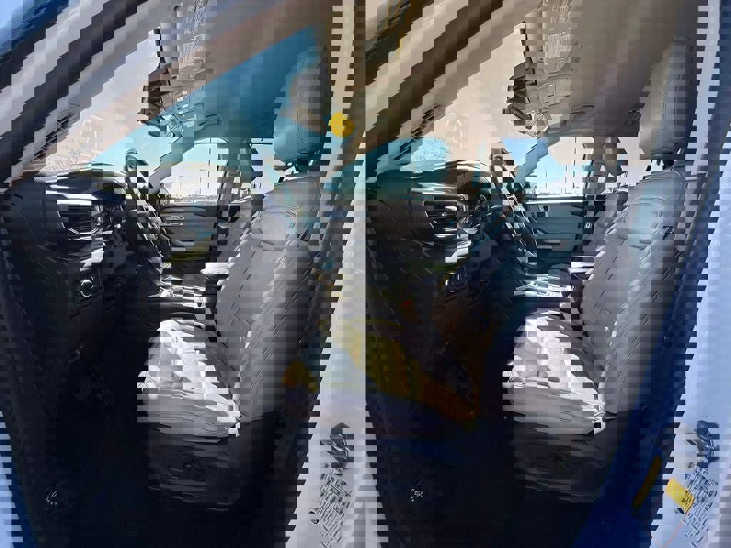 Certified 2023 Ford Explorer Limited image 23