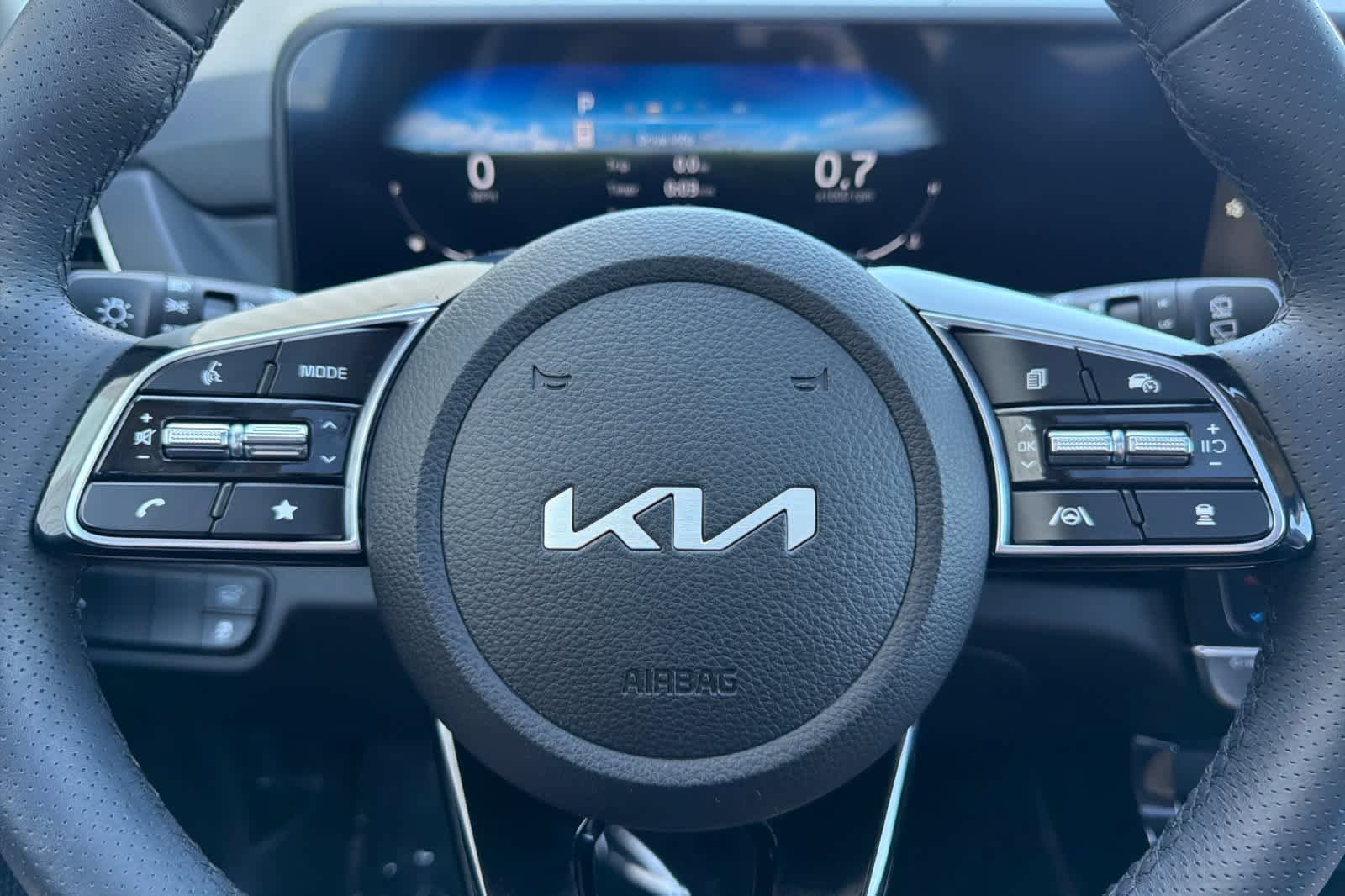 Used 2024 Kia Seltos SX w/ SX Sunroof Package AWD/4WD image 24